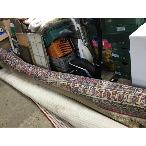 180 - Large patterned carpet, worn