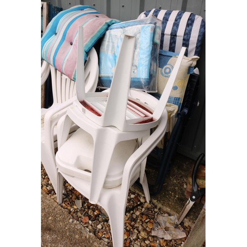 12 - Qty of garden chairs