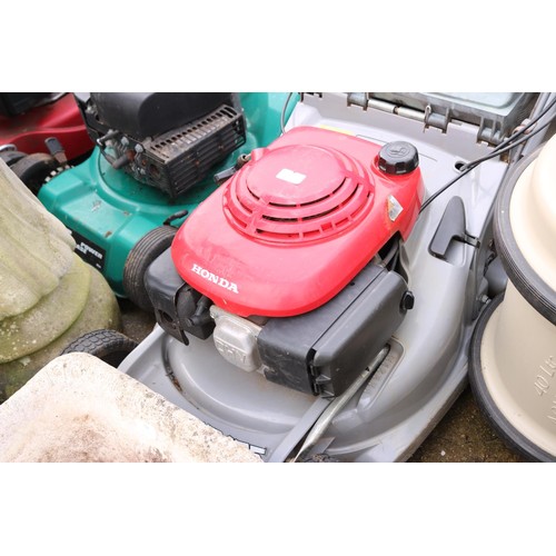 69 - Honda lawnmower HRB475