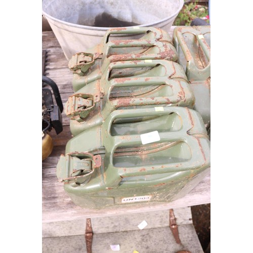 80 - 4 x 10ltr jerry cans