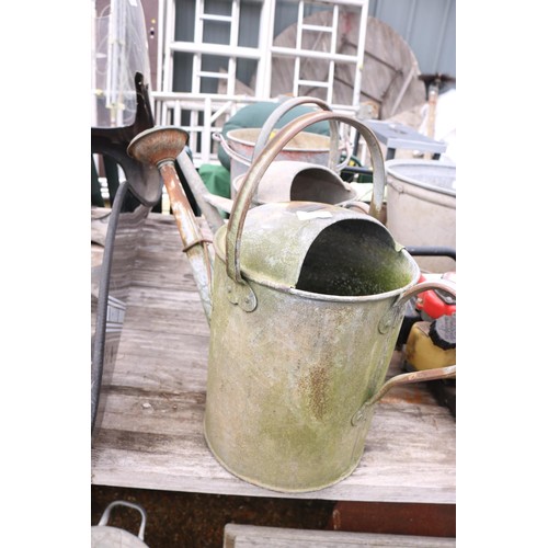 83 - 2 galvanised watering cans with galvanised fire bucket