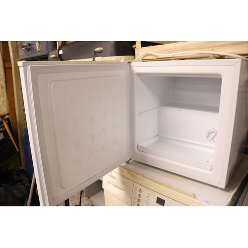 122 - Lec table top freezer - warranted until noon Tues following the above sale