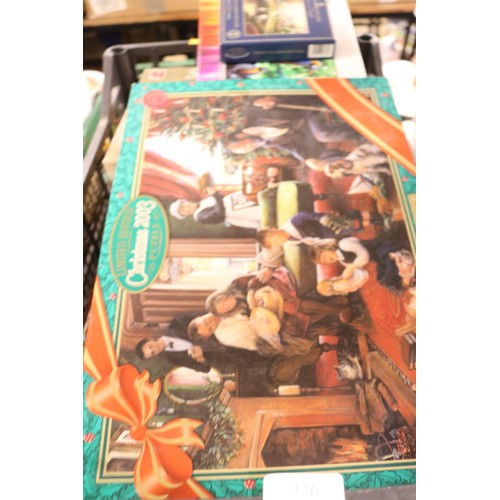 326 - Box of puzzles etc