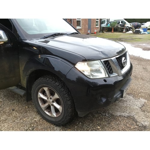 1 - September 2013 2.5 Nissan Navarra Diesel MOT till 25/9/24 - 2 keys & V5 & MOT certificate in office ... 