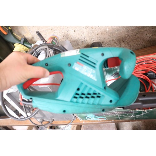 164 - Hedge trimmer, gwo - 30' cable - warranted until 12 noon Tuesday following the above sale