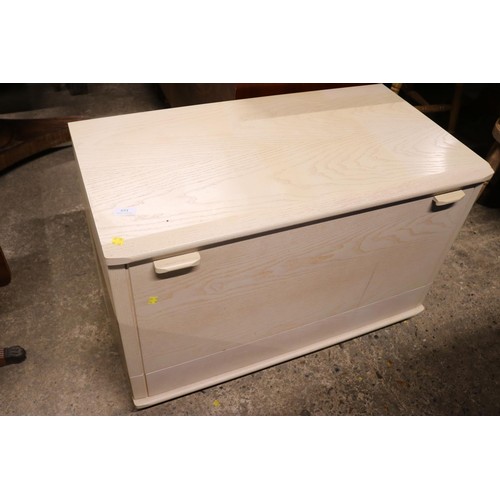 681 - Lime oak ottoman