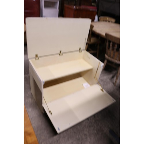 681 - Lime oak ottoman