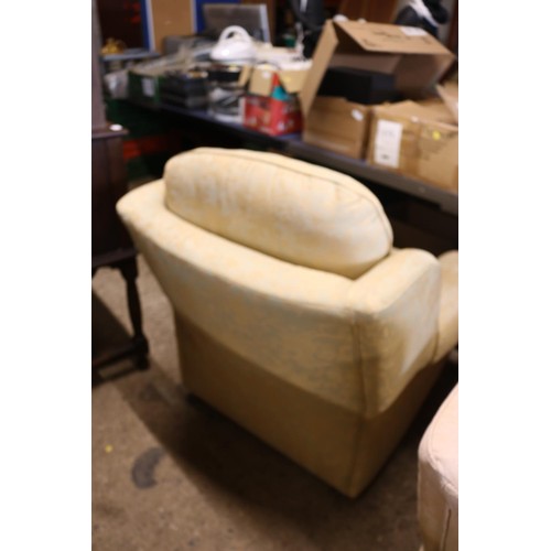 728 - 3 piece suite (3 seater, 2 seater & a chair)