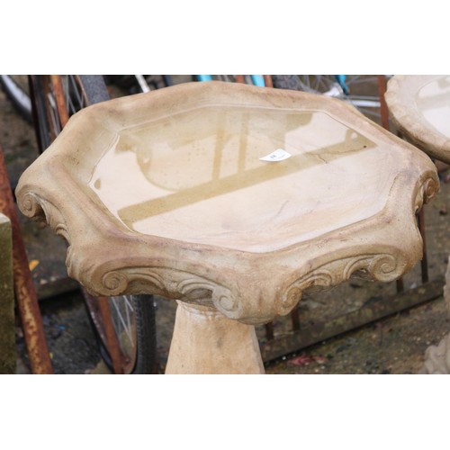 48 - Octagonal bird bath