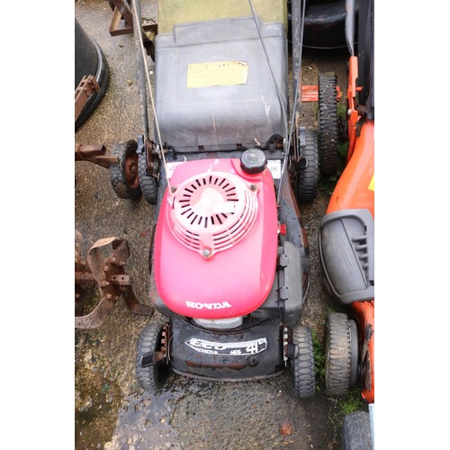 86 - Honda lawnmower