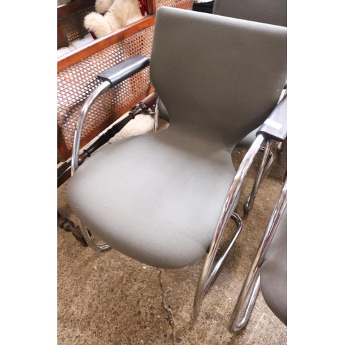 214 - 4 lounge chairs