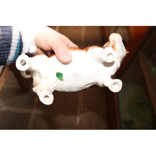 539 - various cattle ornaments