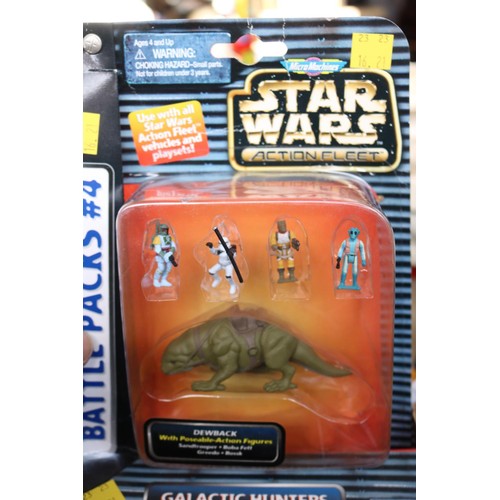 561 - Star Wars micro machines - unopened battle packs 11+4