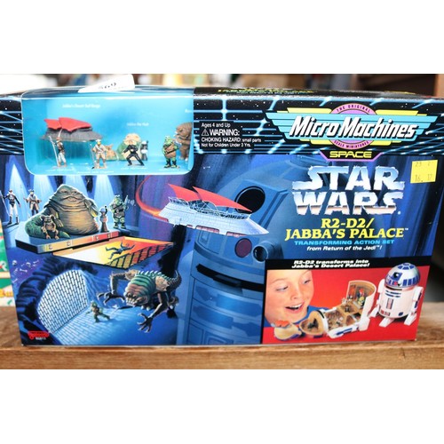 569 - Star Wars micro machines - unopened R2D2 playset