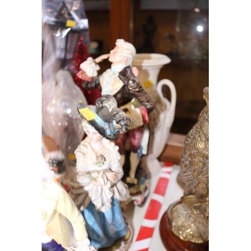 642 - Box, incl 4 china figurines & vases