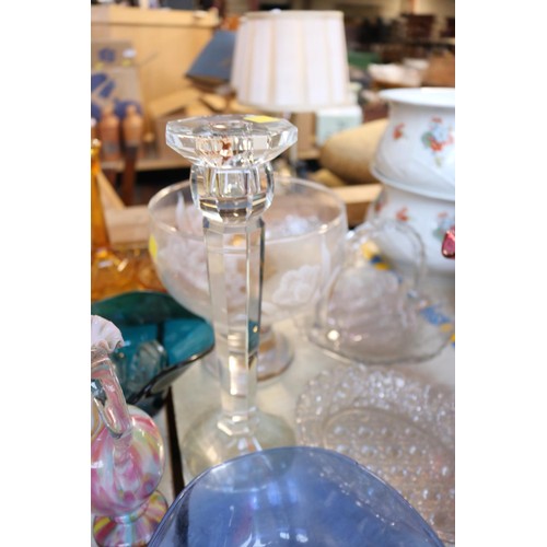 646 - Qty of glassware