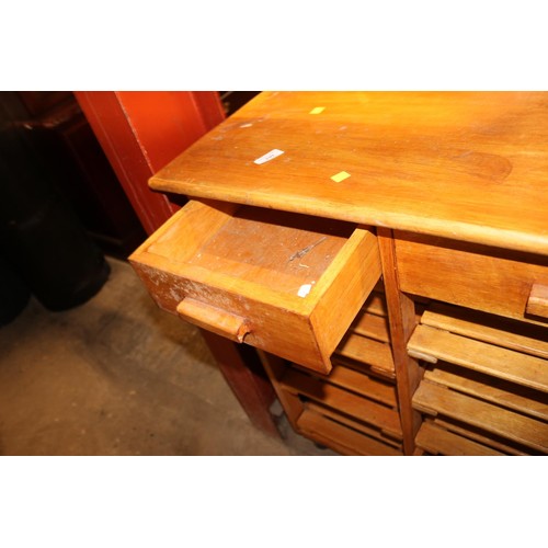 661 - Kitchen work/storage trolley