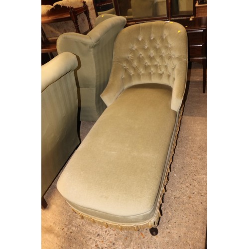 Lot 687       