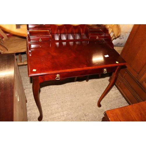 Lot 696       