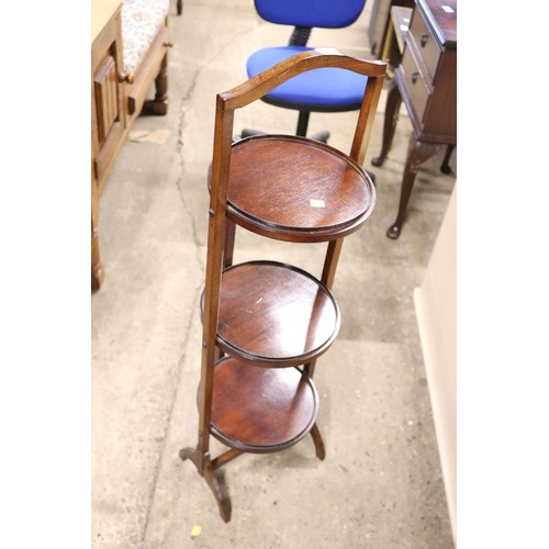 Lot 708       