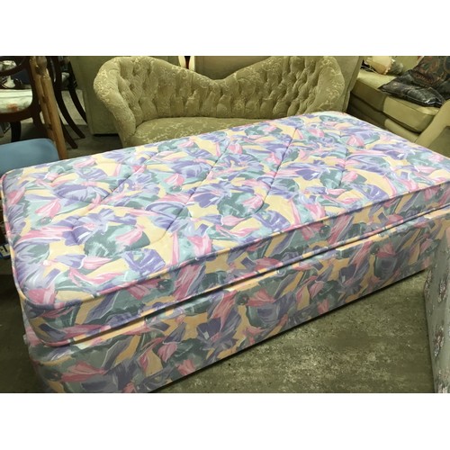 700 - Whitney single bed & mattress