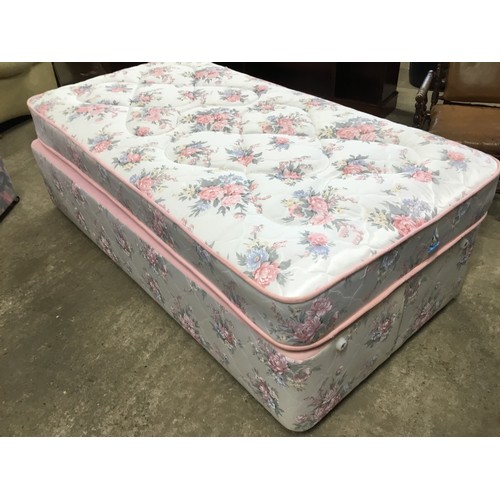 Lot 701       