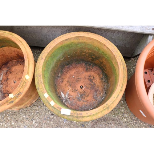 73 - Terracotta pots (large, old) x2