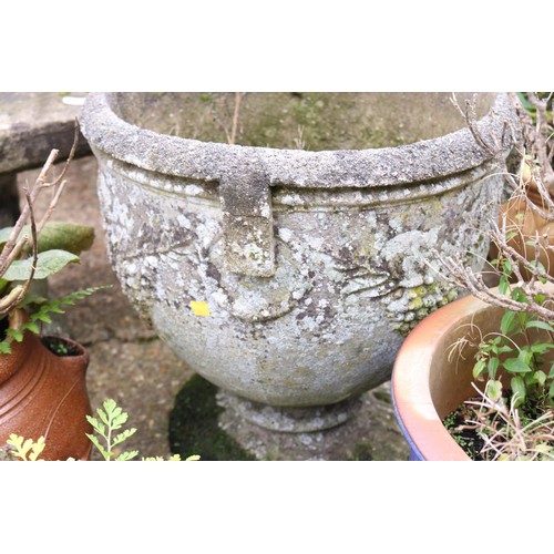 88 - Concrete garden urn/planter