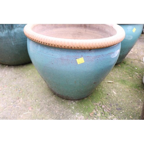 101 - Pair of glazed planters