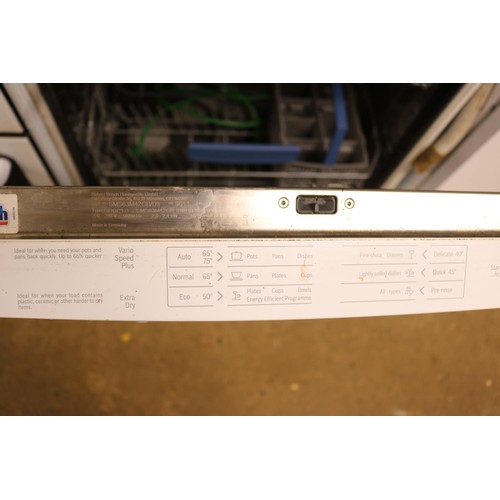 125 - Bosch dishwasher - warranted until noon Tues following the above sale