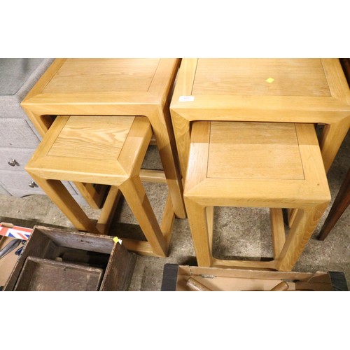 815 - Set of a pair of 2 tables oak