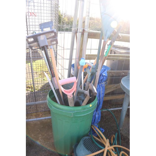 35 - Garden, tools, plastic bin, pots, hosepipe, etc