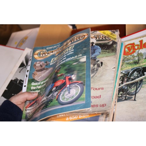 302 - Motorcycle magazines