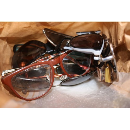 565 - Qty of various glasses, sunglasses