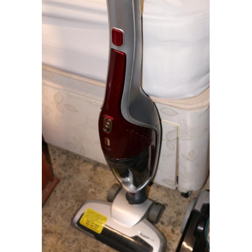 707 - Hoover vacuum cleaner & Morphy Richards cordless (no charger) & attachments - warranted until 12 noo... 