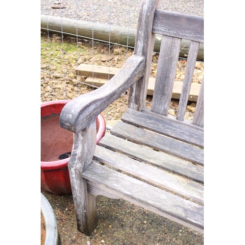 14 - Wooden garden bench