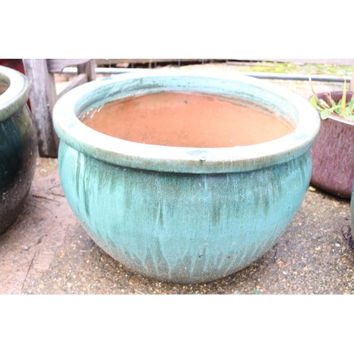 16 - Large round garden planter green