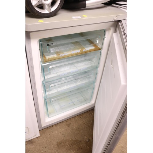 115 - Frigidaire 3 drawer freezer - warranted until 12 noon Tuesday following the above sale