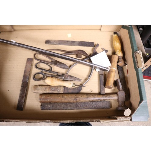 147 - Rare antique wooden clog/sabot makers trimming knife with vintage cobblers tools