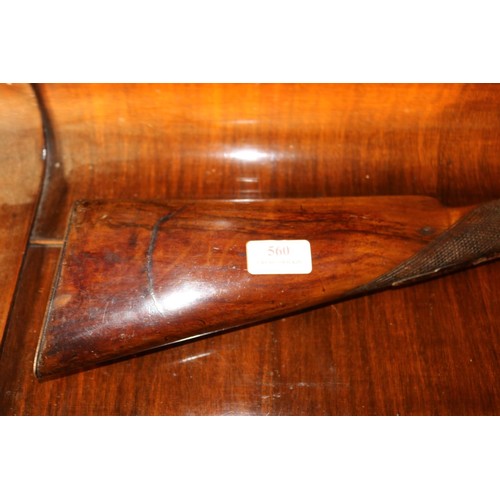560 - Antique musket (London)