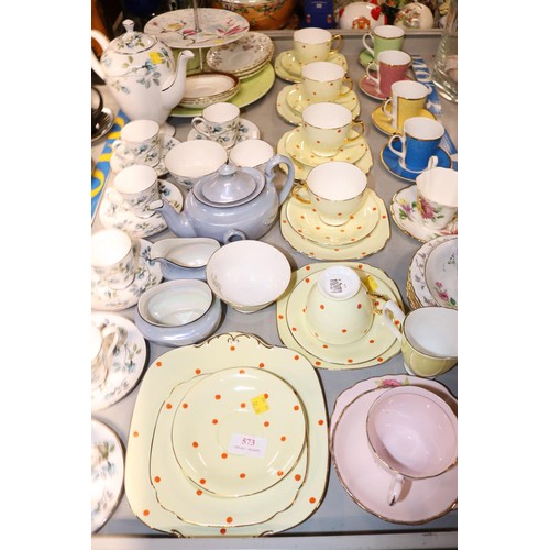 573 - Various part tea and coffee set and cake stand