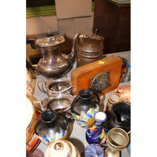 575 - Quantity of Collectibles, including China, glass and metal Wares