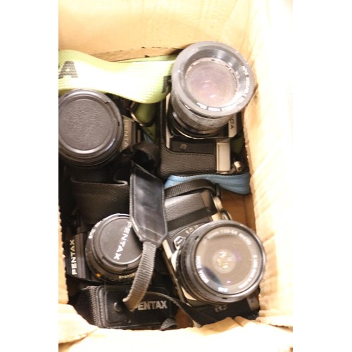 585 - 4 x cameras and lenses