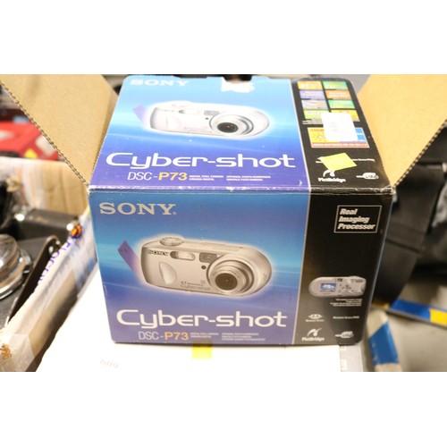 610 - Sony cyber shot camera in box