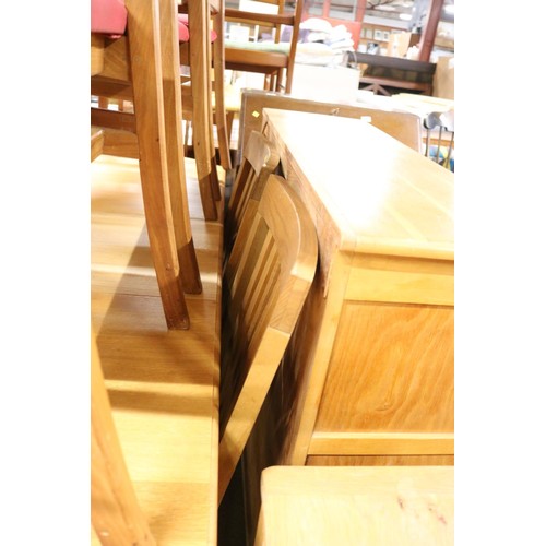 629 - Set of 4 oak chairs