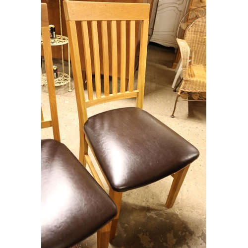 629 - Set of 4 oak chairs