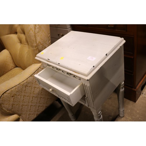 639 - Painted small 2 drawer occasional table