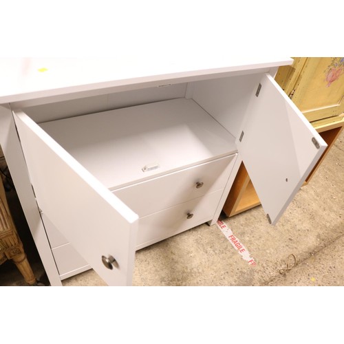 659 - White unit with 4 drawers