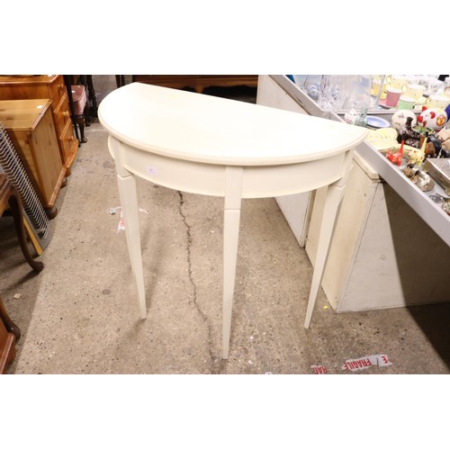 663 - Half moon occasional table