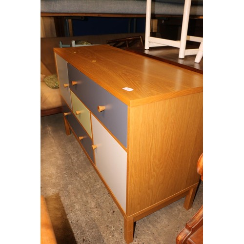 728 - Multicoloured drawer unit